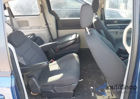 2010 Dodge Grand Caravan Sxt из США, поврежденный, VIN 2D4RN5DX8AR146931